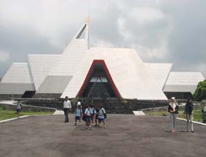 Museum Gunung Berapi Tampak Depan